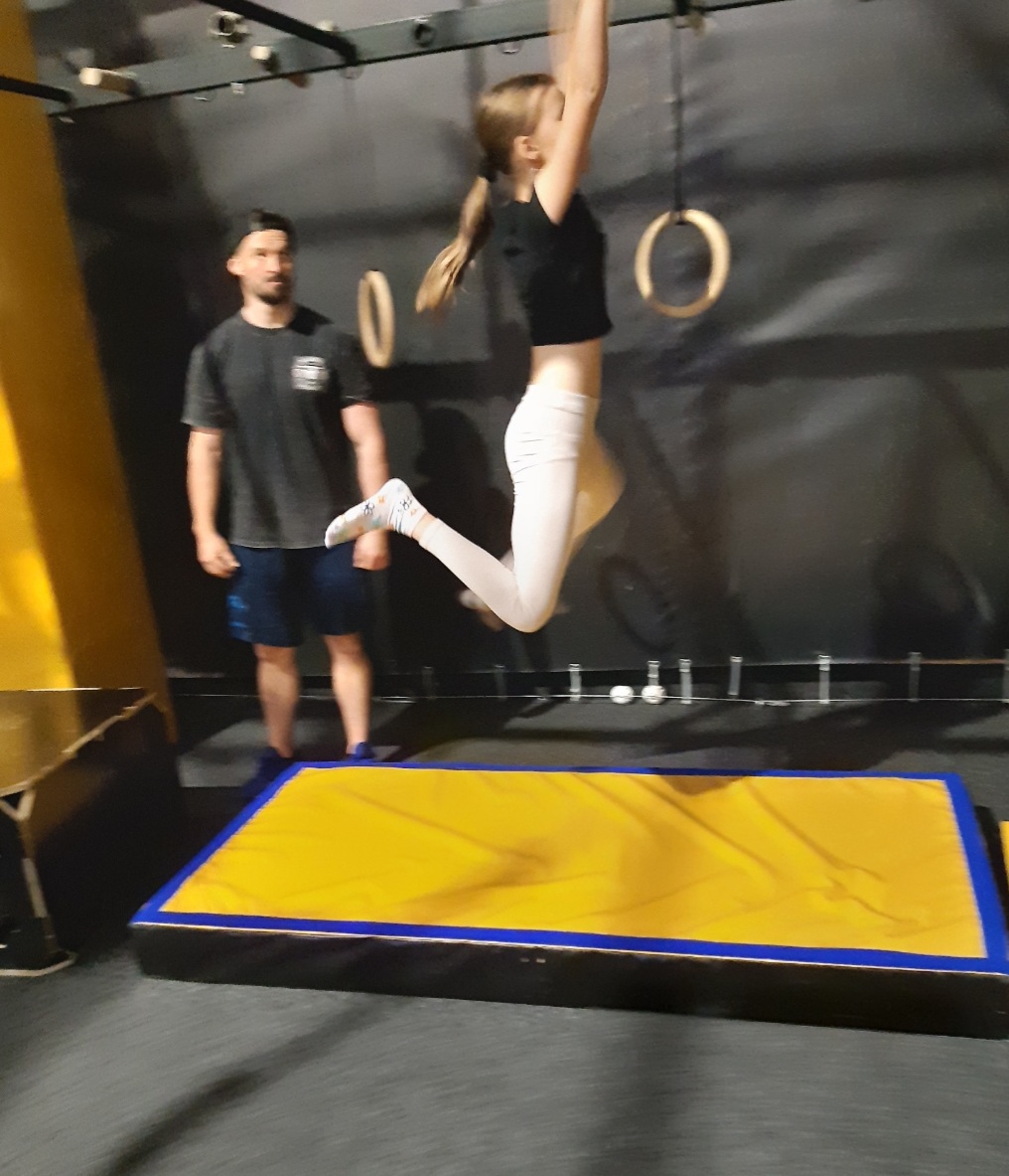 Screenshot_20251119-123225_Gallery