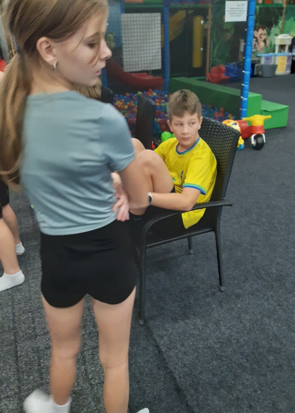 Screenshot_20251119-123328_Gallery